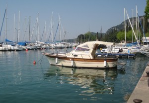 motorboot mieten gardasee riva